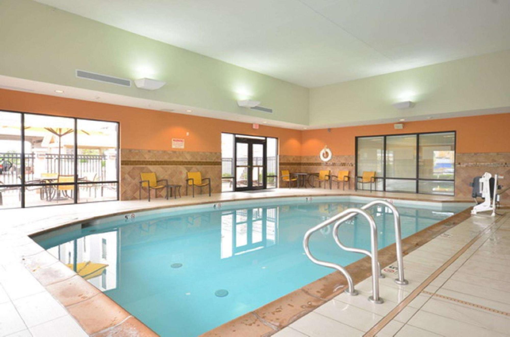 Hampton And Tulsa/catoosa Hotel