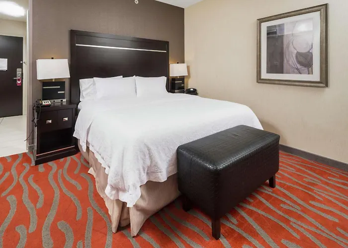Hampton Inn & Suites Tulsa / Catoosa